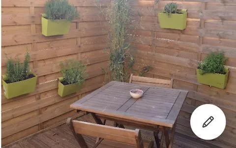 Studio Rdc, Terrasse, Parking Bandol